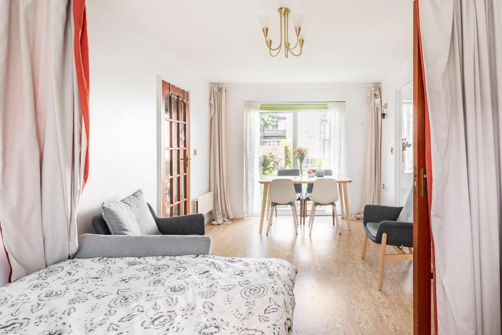 Quaintgarden Apartment@near Tower Bridge & Big Ben * Londres